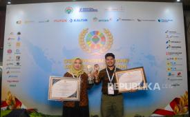PT Sumbawa Timur Mining (STM) meraih dua penghargaan dalam Corporate Social Responsibility dan Pengembangan Desa Berkelanjutan (CSR & PDB) Awards 2026. Pencapaian tersebut terdiri dari penghargaan Silver untuk program air bersih dan Bronze untuk Education Quality Improvement Program (EQUIP).
