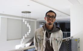 Fatahillah Azhuri, alumnus Program Studi (Prodi) Komunikasi Periklanan (kini Ilmu Komunikasi) UBSI kampus Margonda angkatan 2016.