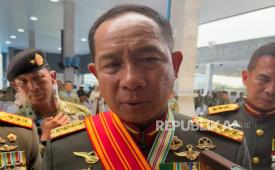 Panglima TNI Jenderal Agus Subiyanto di Mabes TNI, Cilangkap, Jakarta Timur, Senin (5/10/2026).