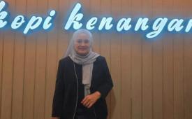 Lulusan Program Studi (Prodi) Komputer Akuntansi (kini menjadi Prodi Sistem Informasi Akuntansi) Universitas Bina Sarana Informatika (UBSI) tahun 2010, Ninung Setyawati, membuktikan karier cemerlang membutuhkan proses panjang. 