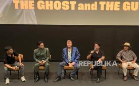 Konferensi pers film The Ghost and the Gun di Jakarta pada Jumat (23/10/2026).