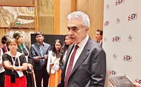 Direktur Eksekutif Badan Energi Internasional (IEA) Fatih Birol berbicara kepada wartawan di sela-sela Singapore International Energy Week (SIEW) 2026 di Singapura, Senin (26/10/2026).