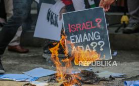 Aksi demontrasi bela Palestina