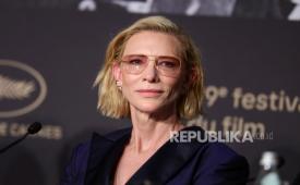 Aktris asal Australia Cate Blanchett. Ada beberapa artis yang menyuarakan tentang Palestina, salah satunya Cate Blanchett.