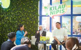 Artis sekaligus ibu muda, Nikita Willy