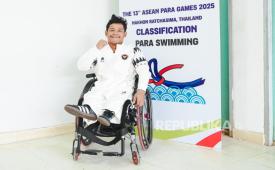 Atlet Januari merebut emas ASEAN Para Games 2025 setelah berjaya pada cabor renang nomor Men’s 200 meter Freestyle S5. 