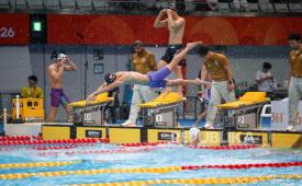 Atlet renang Indonesia beraksi di ajang Asian Games 2026.