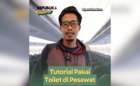 Buat jamaah haji yang belum tau, begini cara pakai toilet di pesawat.