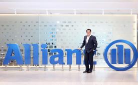 Direktur Allianz Syariah, Achmad Kusna Permana. Allianz Life Syariah Indonesia mengandalkan jaringan agen sebagai garda terdepan perluasan perlindungan berbasis prinsip syariah. (ilustrasi)
