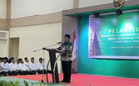 Direktur Bina Haji Direktorat Jenderal Penyelenggaraan Haji dan Umrah (Ditjen PHU) Kemenag RI Arsad Hidayat dalam pelantikan PPIH Embarkasi Batam, Kamis (25/4/2024).