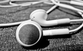 Earphone