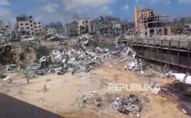 Gudang di Kompleks RSI Beit Lahiya Gaza Utara yang beberapa hari lalu masih kokoh kini sudah rata dengan tanah.
