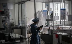 Perawat Visioner dan Solutif Jadi Kunci Mutu Layanan di Era Society 5.0