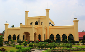 Istana Kesultanan Kesultanan Siak Sri Inderapura di Riau