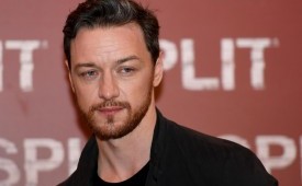 Aktor Hollywood James McAvoy. Dia mengaku pernah dirundung salah satu rekan mainnya saat menjalani syuting miniseri perang Band of Brothers pada awal 2000-an.