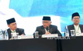 Ketum MUI, KH Anwar Iskandar, dalam Orientasi pengurus MUI periode 2025-2030 di Hotel Sahid, Jakarta Pusat, Rabu (24/12/2025).