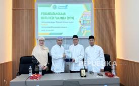 KH Dr Sofwan Manaf berkolaborasi dengan Rektor UIT Lirboyo KH  Reza Ahmad Zahid.
