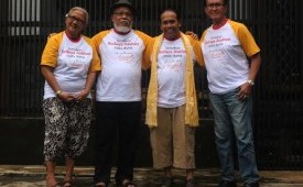 ki-ka: Yati Surachman, Dorman Borisman, Eddie Karsito dan Pong Hardjatmo usai acara ‘Bincang Kearifan Budaya Asahan’
