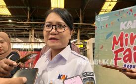Manager Humas KAI Daop 6 Yogyakarta, Feni Novida Saragih menjelaskan terkait pelaku pelemparan batu KA, Jumat (11/7/2025).