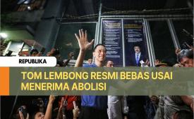 Mantan Menteri Perdagangan Tom Lembong saat keluar dari Rutan Cipinang, Jakarta, Jumat (1/8/2025).