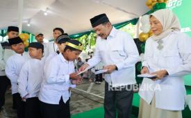 Melalui Lebaran Yatim BAZNAS 2025, sebanyak 51.108 anak yatim memperoleh santunan yang dilakukan BAZNAS se-Indonesia.
