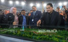 Minister of Youth and Sports (Menpora) RI Erick Thohir at Indonesia Sports Summit 2025 at Indonesia Arena, Gelora Bung Karno Complex, Senayan, Jakarta, Saturday (6/12/2025)