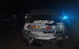  Mobil pikap yang menyebabkan satu warga Malang meninggal dan enam lainnya luka-luka. 