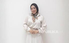 Nuryani Mawar Putri atau yang akrab disapa Mawar, alumni UNM yang kinimenjabat sebagai CEO PT Inti Jasa Kreatif.