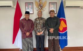 Pimpinan Pusat Pagar Nusa bersama Pengurus Besar Ikatan Pencak Silat Indonesia (PB IPSI) menggelar pertemuan dengan Konsul Jenderal Republik Indonesia di Hong Kong, Andi Ardiansyah, Jumat (2/10/2026).