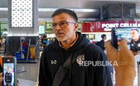 Pelatih tim nasional Thailand Anthony Hudson.