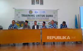 Pelatihan guru berbasis STEM,AI dan Robotika di Pematang Siantar
