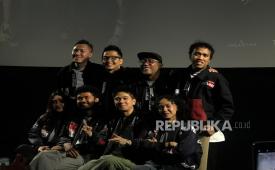 Pemain, sutradara, dan produser film Operasi Pesta Copet saat konferensi pers di Jakarta pada Rabu (22/7/2026).