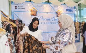 PNM memberdayakan para pembatik melalui program klasterisasi batik untuk menjaga warisan budaya sekaligus memperkuat usaha perajin di berbagai daerah.