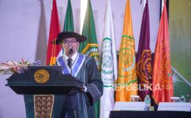 Prof. Ir. Anwar Ilmar Ramadhan, Ph.D., IPM., resmi dikukuhkan sebagai Guru Besar bidang Ilmu Perpindahan Kalor dan Termodinamika Fakultas Teknik Universitas Muhammadiyah Jakarta (FT UMJ).