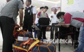 ILUSTRASI Proses pemulangan jamaah haji ke Tanah Air sudah dimulai dengan proses penimbangan barang milik jamaah haji yang dilakukan di hotel tempat jamaah haji menginap di Makkah.  