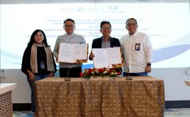 PT Reasuransi Indonesia Utama (Persero) menyelaraskan sinergi antar lembaga pemerintah melalui penandatanganan nota kesepahaman dengan Lembaga Pembiayaan Ekspor Indonesia (LPEI) atau Indonesia Eximbank 