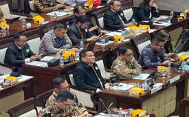 Rapat Dengar Pendapat Umum (RDPU) Komisi XI DPR RI terkait pembahasan Rancangan Undang-Undang (RUU) tentang Pusat Finansial Internasional Indonesia (PFII).