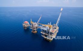  PT Pertamina (Persero) menegaskan proyek Refinery Development Master Plan (RDMP) Balikpapan sebagai proyek strategis nasional yang menjadi penopang utama pasokan bahan bakar minyak (BBM).  (ilustrasi)