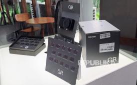 RICOH GR IV 30th Anniversary Edition Kit. Penjualan RICOH GR IV 30th Anniversary Edition Kit secara resmi di Indonesia.