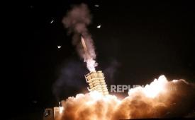 Rudal Iran (ilustrasi).