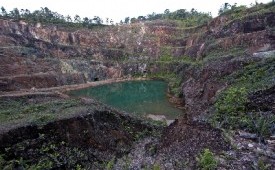 Salah satu tambang timah di Kepulauan Bangka Belitung.