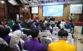 Sosialisasi Mahasiswa Berdampak: Program Aksi Pembelajaran dan Pemberdayaan Masyarakat oleh Mahasiswa (Aksara Mahasiswa) Tahun 2026 di Aula Utama Universitas Islam Bandung (Unisba), Sabtu (1/8/2026).