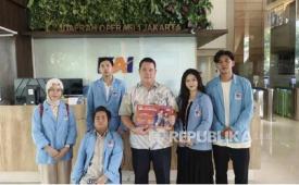 Tim PKM-VGK DISABI mengangkat konsep Disability Smart Accessibility, sebuah gagasan yang menawarkan pengembangan sistem transportasi publik melalui integrasi teknologi digital dan manajemen aksesibilitas guna menciptakan layanan yang lebih ramah bagi penyandang disabilitas.