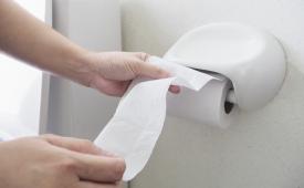 Tisu toilet (ilustrasi). Air kencing bisa sebabkan datangnya adzab kubur kelak 