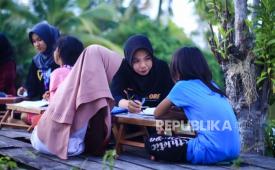 UBSI kampus Cikarang menggelar BSI Explore 2026 dengan menerjunkan mahasiswa ke 38 desa. Targetnya, di setiap desa mendapatkan output yang terukur. 