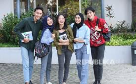 UBSI kini memiliki SobiChat, asisten chat virtual berbasis AI yang tanpa lelah siap menjawab pertanyaan mahasiswa kapanpun selama 24 jam penuh.