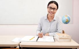 Universitas Bina Sarana Informatika (UBSI) menghadirkan program istimewa bagi guru sekolah mitra UBSI di wilayah Jabodetabek. Melalui Program Pascasarjana, para guru berkesempatan memperoleh beasiswa hingga 75 persen untuk melanjutkan studi di Program Magister Teknologi Informasi (MTI) maupun Magister Manajemen (MM).