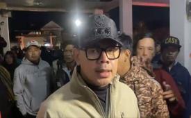 Wakil Menteri Dalam Negeri (Wamendagri) Bima Arya Sugiarto meninjau kesiapan Koperasi Merah Putih di Desa Padalarang, Kecamatan Padalarang, Kabupaten Bandung Barat.