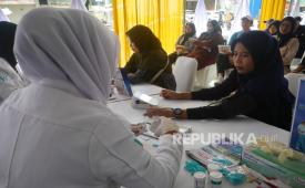Otoritas Jasa Keuangan (OJK) mengungkapkan satu bank umum syariah (BUS) baru hasil proses spin-off ditargetkan terbentuk pada tahun ini.
