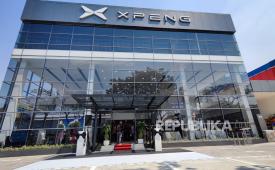 XPENG Experience and Service Center Alam Sutera, Kota Tangerang